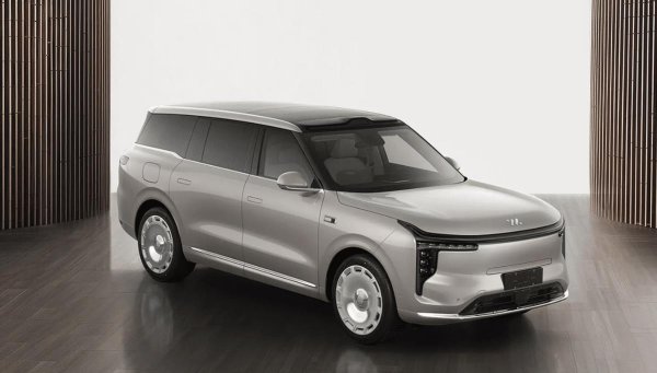 速盈策略 新车近5.3米车长，搭载1.5T增程器，智己卖增程就能火了？